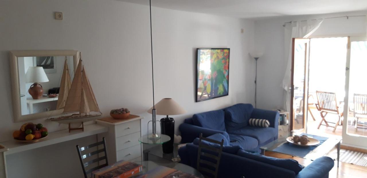 View Of 87 M2, Big Terrace Apartment *
